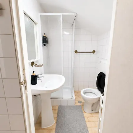 & Historical Flat In Bairro Alto リスボン